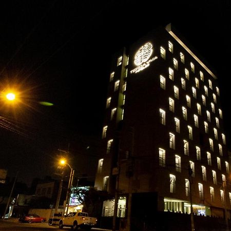 Tierra Viva Trujillo Hotel Eksteriør billede